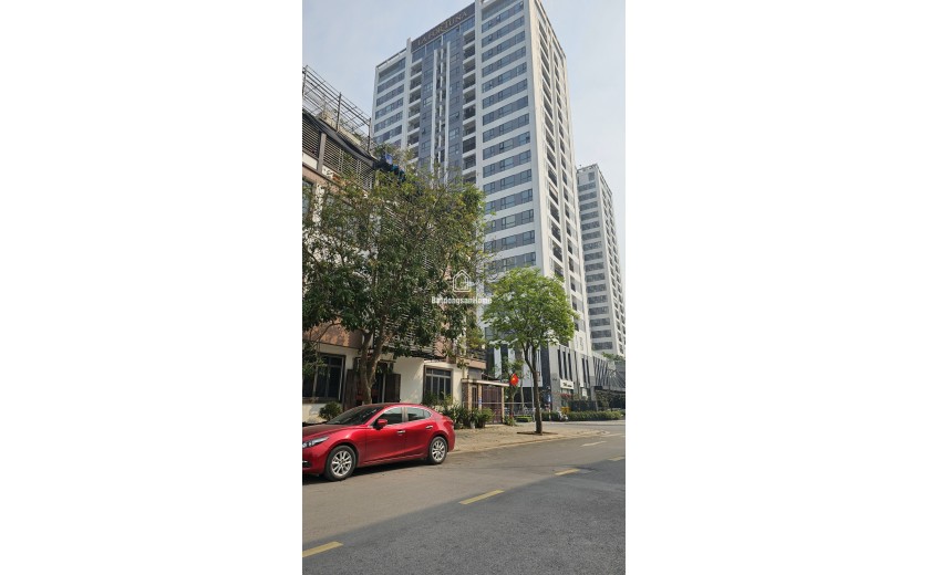 Bán mới 4 tầng, xây thô 105m2, giá 6 tỷ tại Phạm Văn Đồng, Tích Sơn, Vĩnh Yên, Vĩnh Phúc